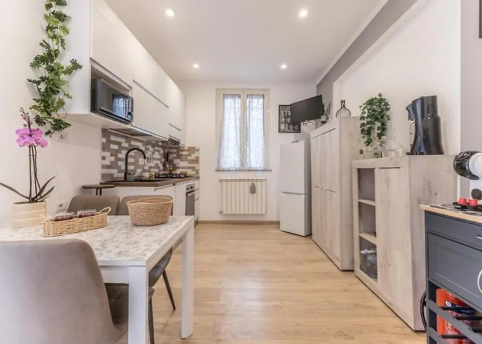 Trilocale Vicino Metro B Con Self Check In E Wi-fi Apartamento *